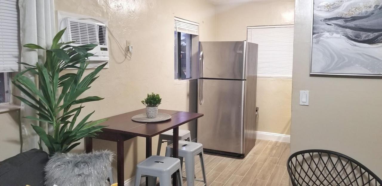Very Glam Apartment 5 Miles From Hard Rock Hollywood Exterior foto